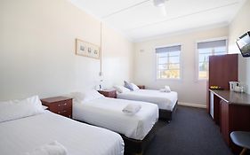 Knickerbocker Hotel